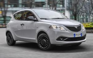 Lancia Ypsilon Elefantino Blu 2018 года